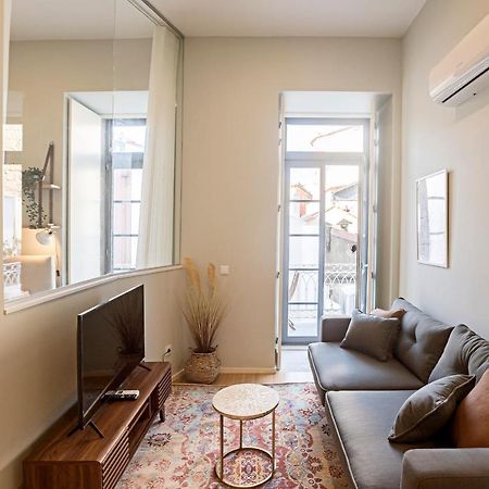 31 Janeiro 157 - Stylish 1Br W/ Ac & Balcony By Lovelystay OOporto Esterno foto