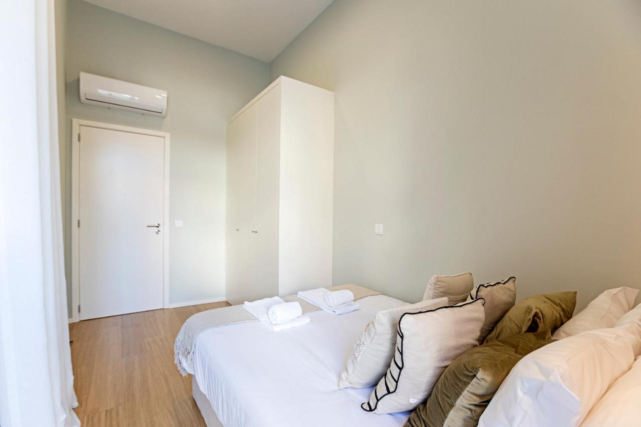 31 Janeiro 157 - Stylish 1Br W/ Ac & Balcony By Lovelystay OOporto Esterno foto