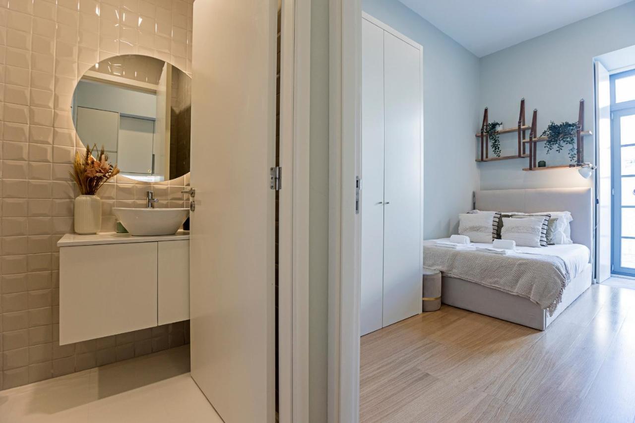 31 Janeiro 157 - Stylish 1Br W/ Ac & Balcony By Lovelystay OOporto Esterno foto